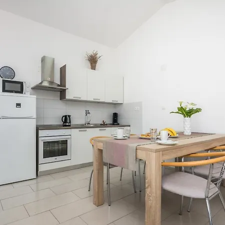 With A Parking Space - 20337 Apartament Vir